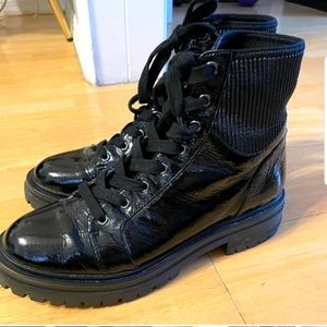 Kenneth Cole Lace Up Black Patent Leather Boots 8.5